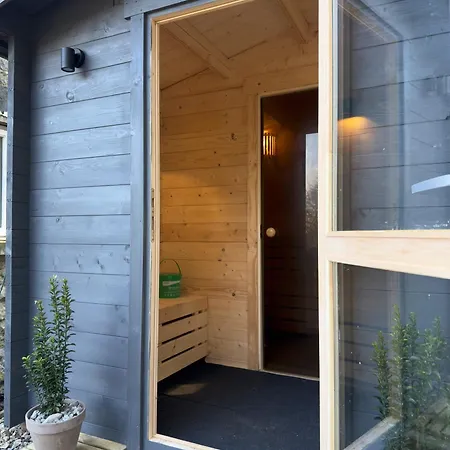 Grade II Listed Cottage With Sauna In Bakewell Exterior photo